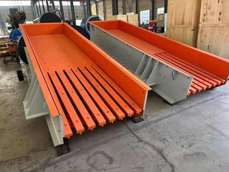 Vibrating feeder